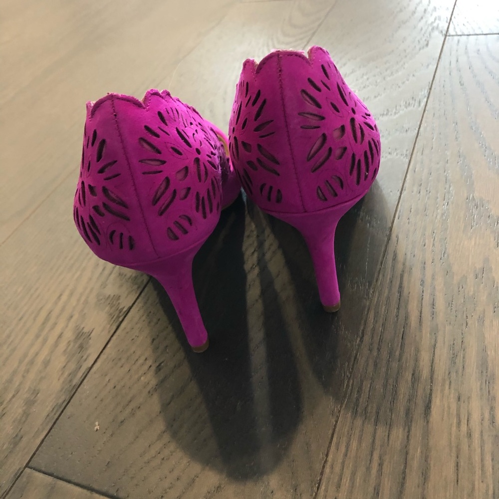 BCBG High Heels - Picture 3 of 5